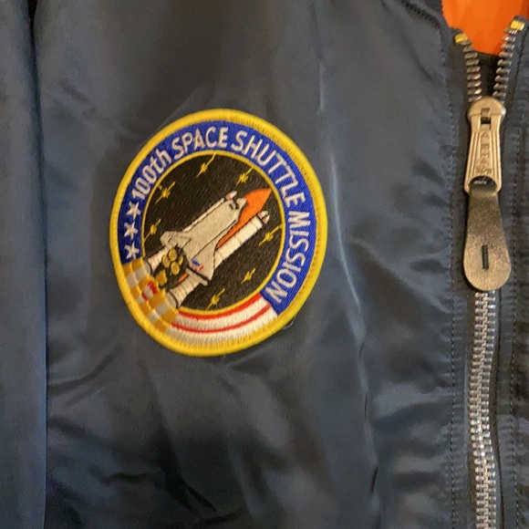 Alpha Industries x NASA MA-1 Reversible Flight Jacket - Picture 4 of 5